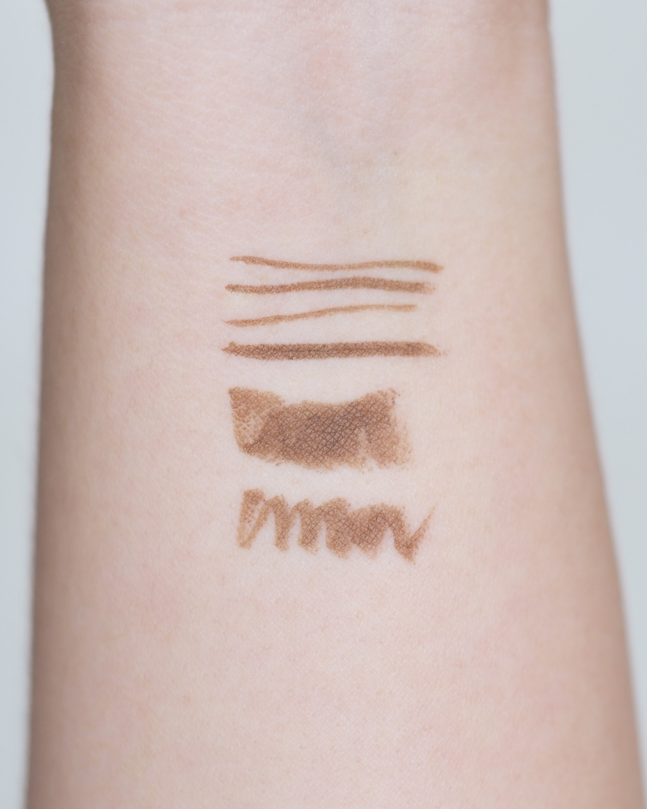 hand swatch barenbliss better than magic eyeliner hand swatch barenbliss better than magic eyeliner