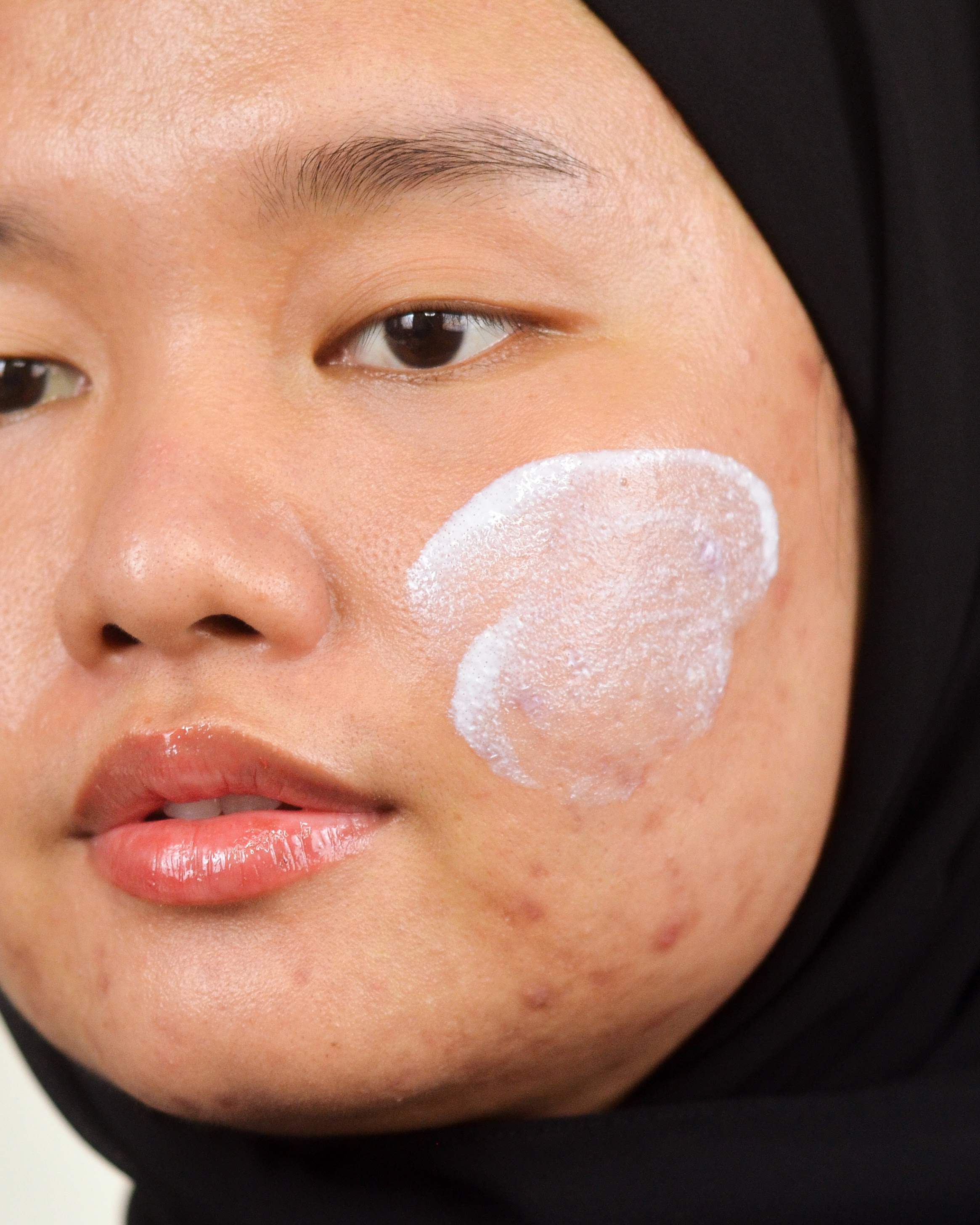 tekstur Anessa Perfect UV Sunscreen Skincare Milk SPF 50+ PA++++ (Doraemon Limited Edition Packaging) tekstur Anessa Perfect UV Sunscreen Skincare Milk SPF 50+ PA++++ (Doraemon Limited Edition Packaging)